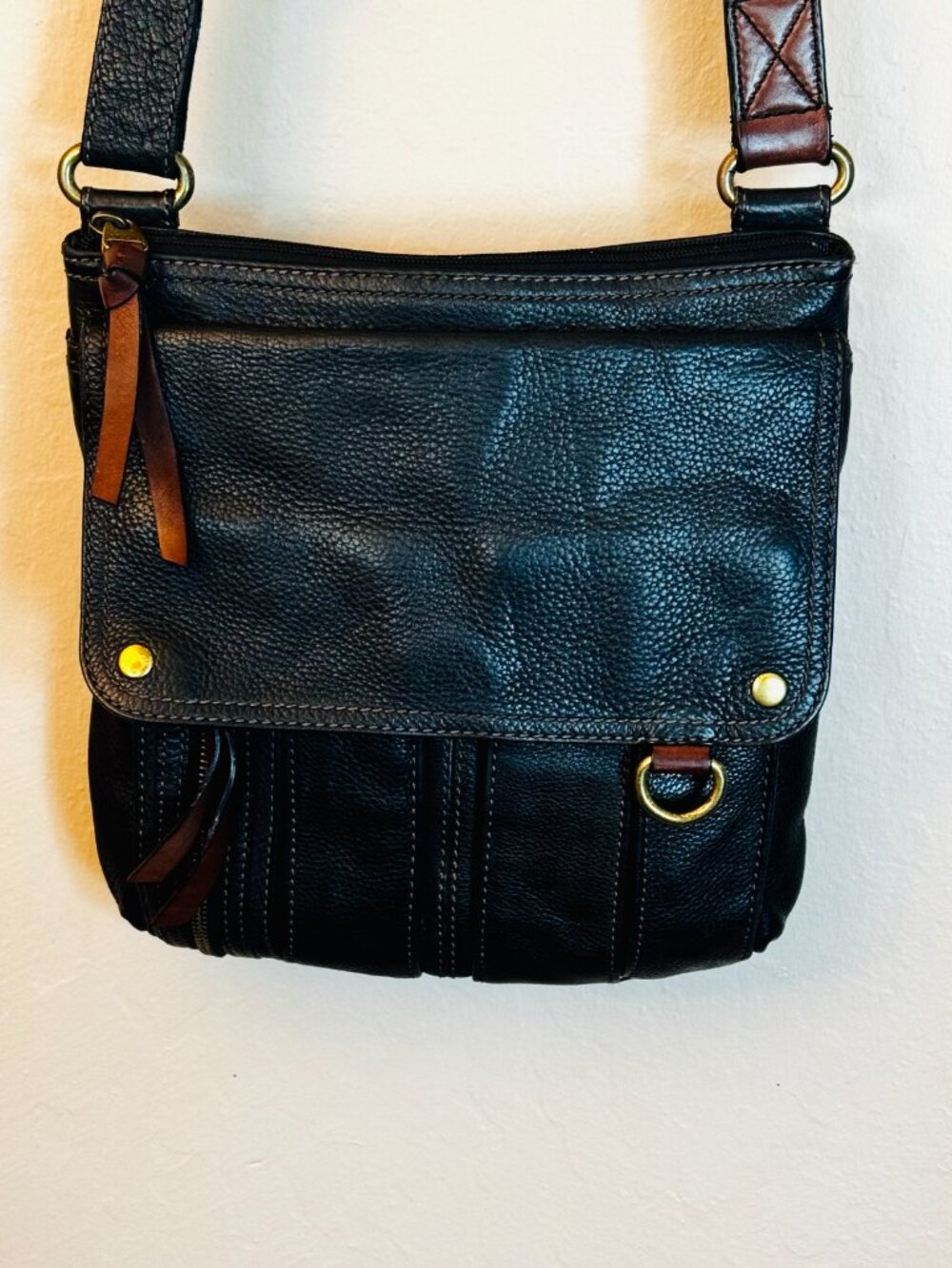 Fossil Morgan Traveler Black Soft Pebble Leather Organizer Crossbody Bag READ - Picture 2 of 15